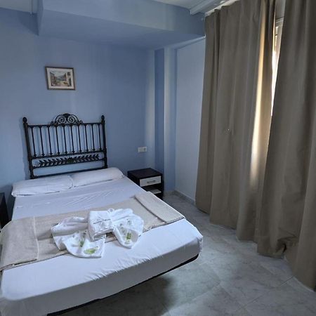 Hostal Europa 塔拉戈纳 外观 照片