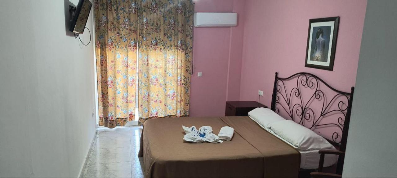 Hostal Europa 塔拉戈纳 外观 照片